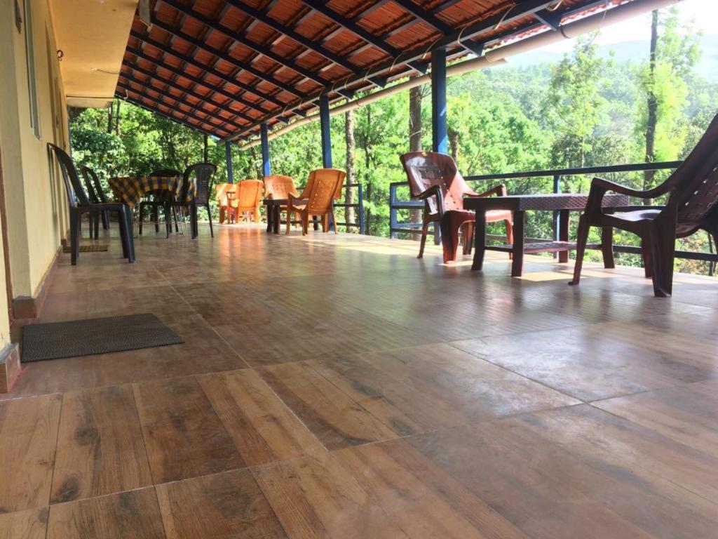 Cloud 9 Homestay Attigundi Exterior foto