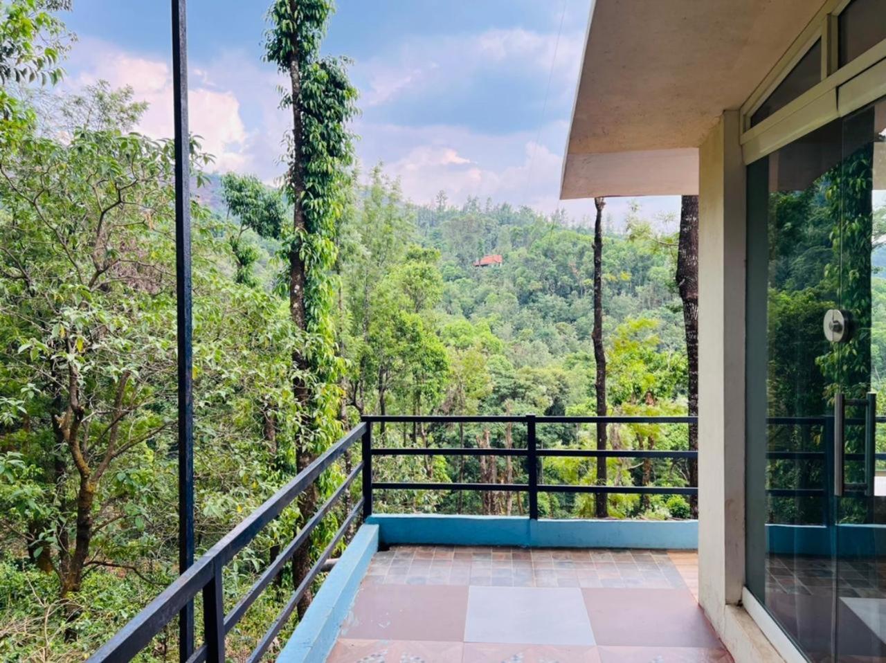 Cloud 9 Homestay Attigundi Exterior foto